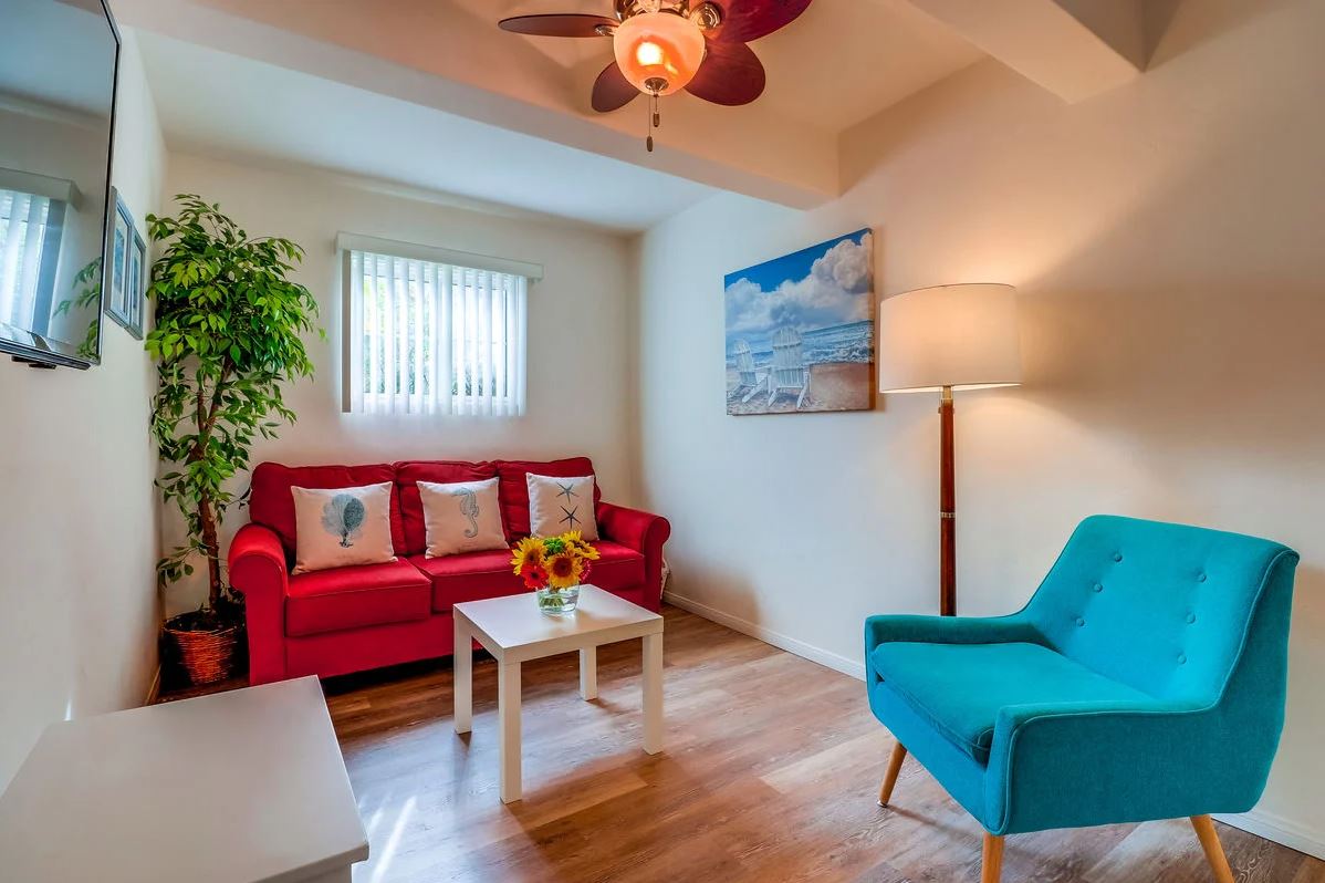The living room of one of our La Jolla Vacation rentals